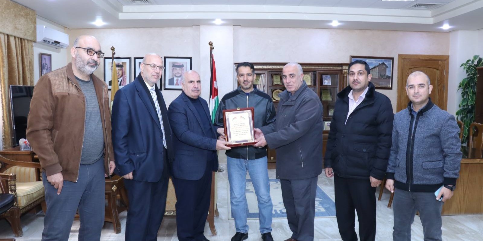  رئيس جامعة الحسين بن طلال يستقبل وفد ملتقى معان الثقافي ويؤكد أهمية الشراكة مع المجتمع المحلي.